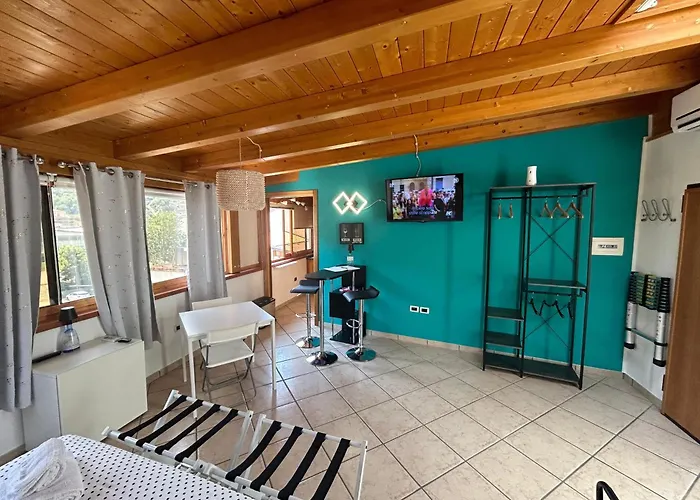 House Center Licia