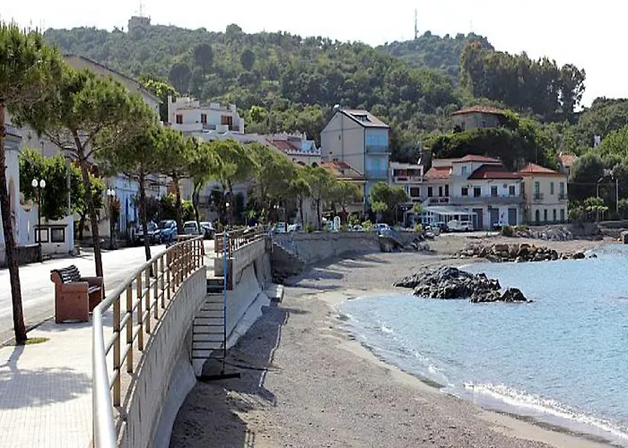 Casa Della Lampara